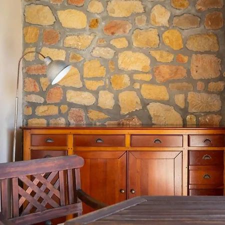 Casa El Roble * Guemes